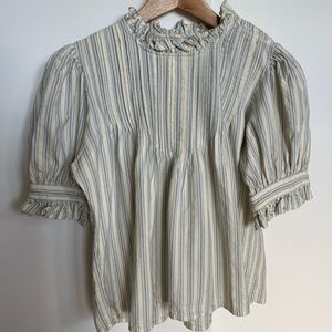 Doen blue striped top size small